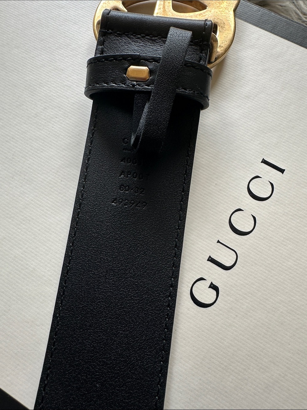Authentic Gucci Black Leather Belt with Gold Double G Buckle - SIZE 80/32 - Picture 2 of 2